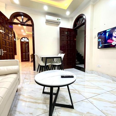 Yen Phu 3S Homestay Hanoi Exteriör bild