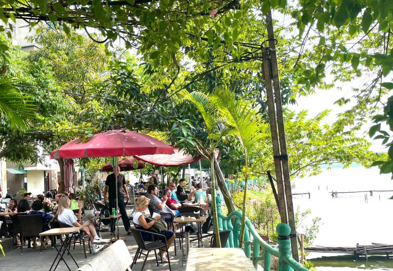 Yen Phu 3S Homestay Hanoi Exteriör bild
